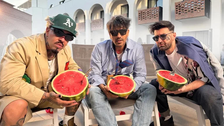 Connect-R x Smiley x Alex Velea – M-am Trezit Obosit