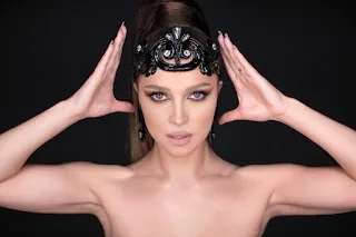 LORA - imagine disponibilă pentru download